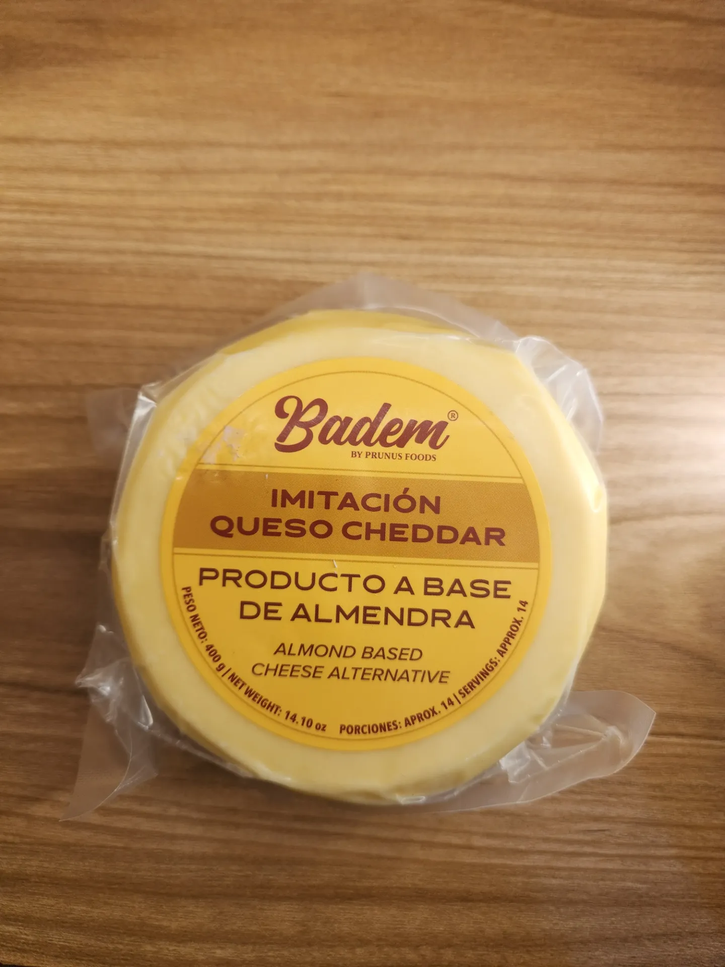 Queso de Almedra Cheddar x 400 Gr