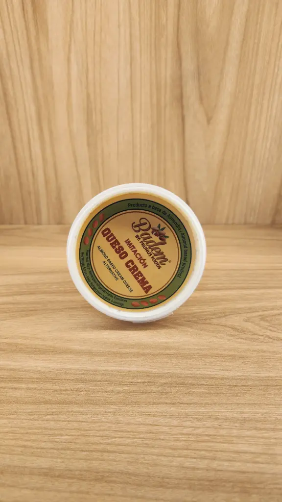 QuesoCrema de Almendra x 165 Gr