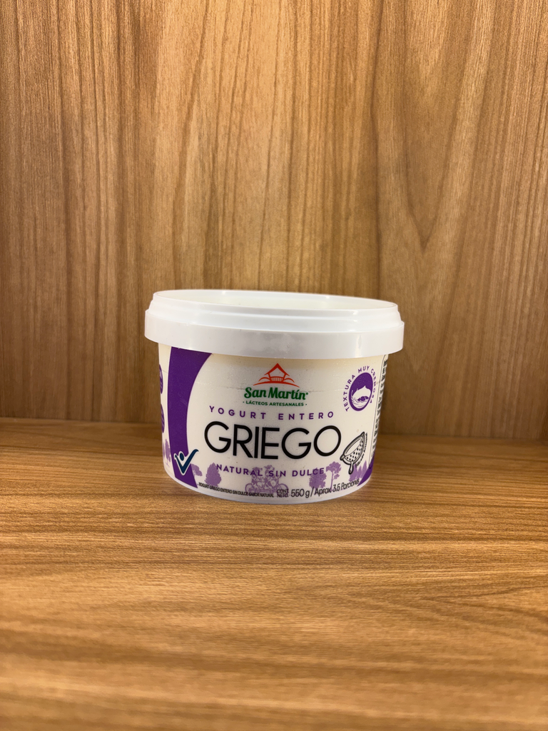 Griego entero sin dulce 550g